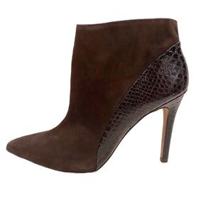 Chocolate Vince Camuto Kasi bootie